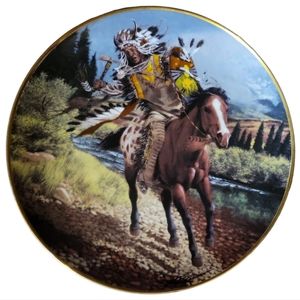 Vtg 90's "Charging Warrior" Franklin Mint Porcelain Gold Native American Plate
